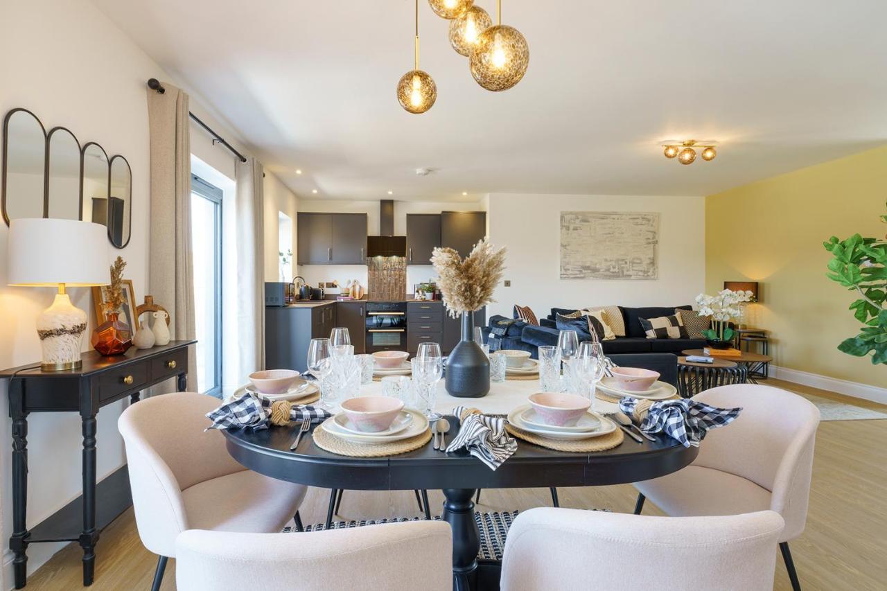 Alba - 2 Bedroom Luxury Apartment By Mint Stays Бристоль Экстерьер фото